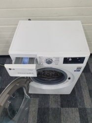 Kombinace pračka se sušičkou LG F72JHG2W